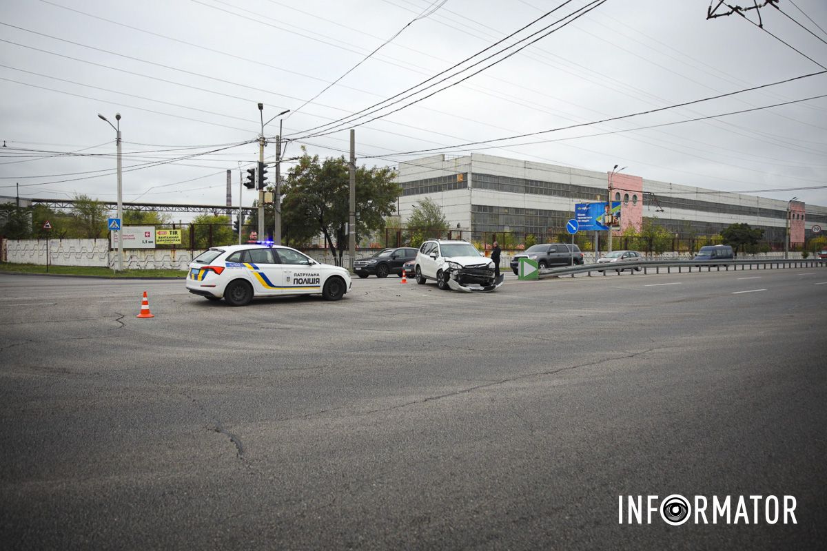 Дотримуйтесь ПДР 