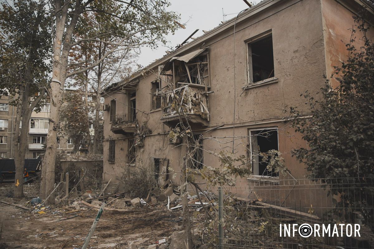 Ракетный удар по Днепру: как выглядит место прилета по жилому дому 19