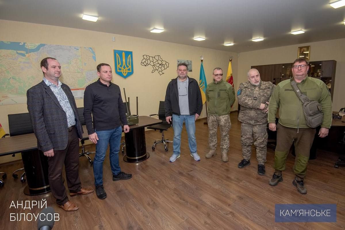 Терміновий запит: у Кам’янському Захисникам передали РЕБ-систему 1