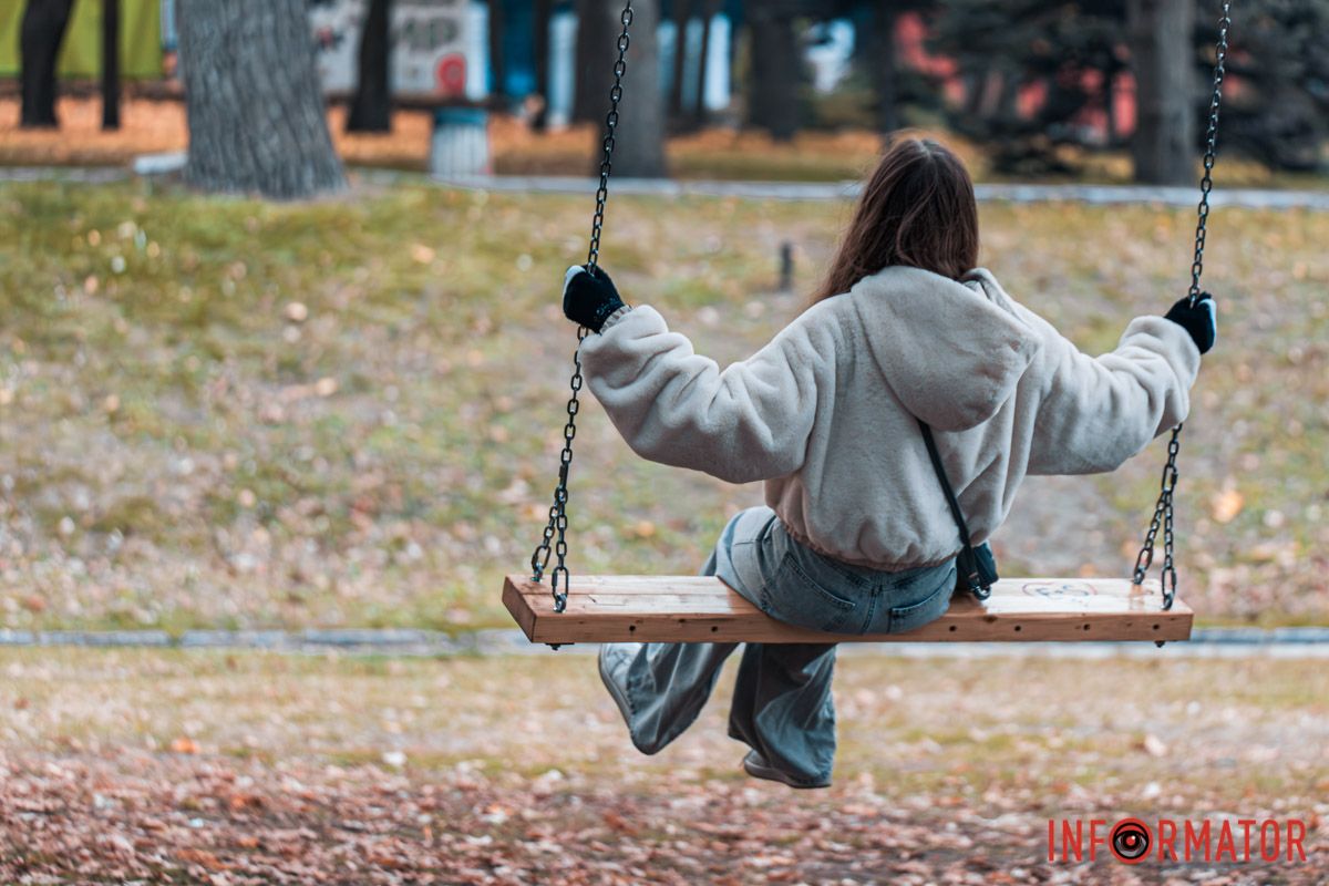 Как в Днепре выглядит парк Шевченко, покрытый золотистым одеялом осени 51