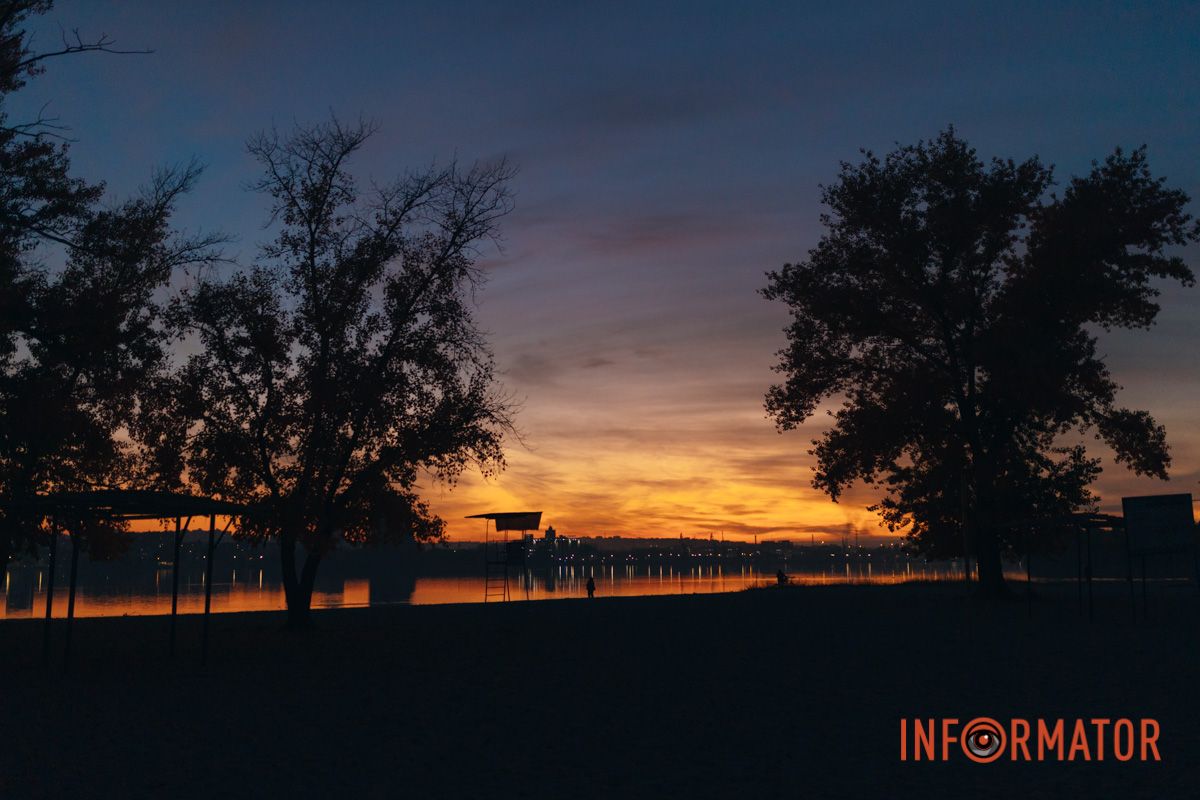 Якимись потаємними шляхами