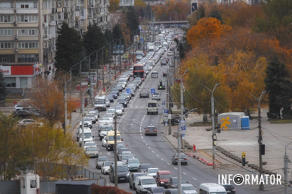 У Дніпрі на Січеславській Набережній сталася аварія