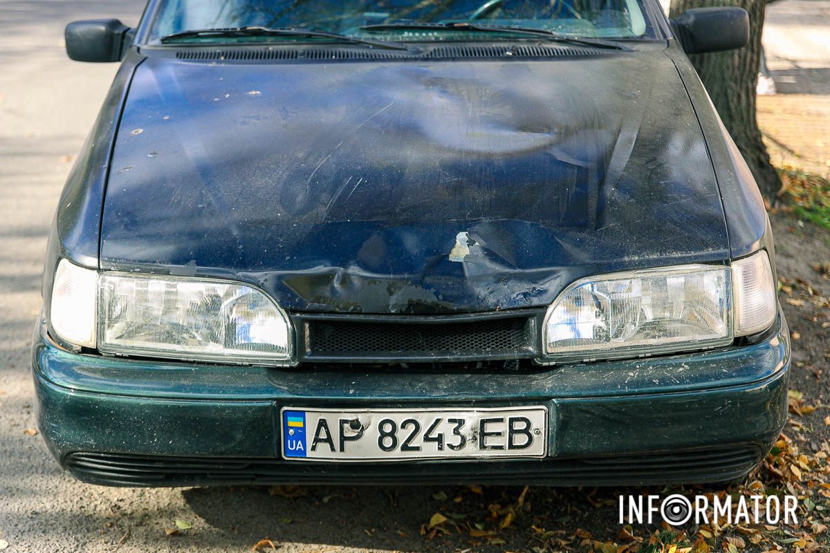 Будьте обережні У Дніпрі на Симиренківській 23-річний водій Ford збив школярів на переході: одна дитина загинула, інша — в лікарні 10