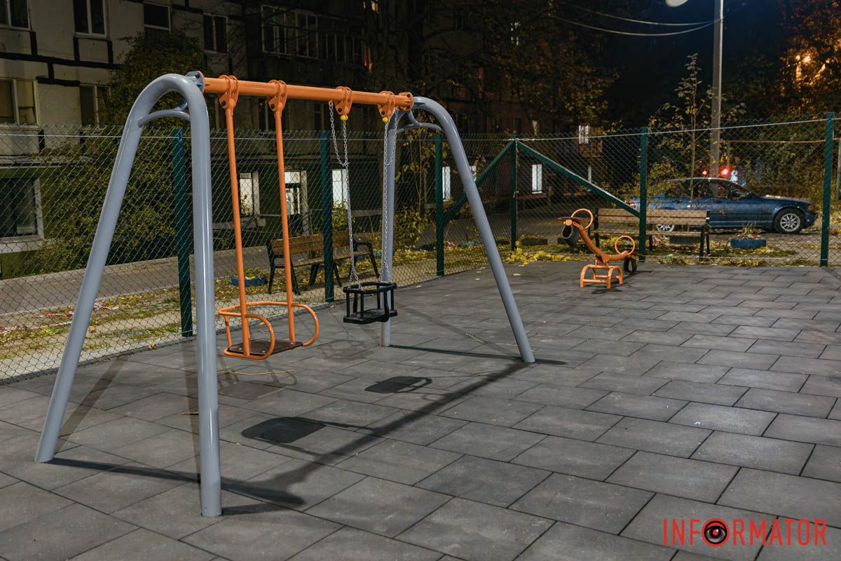 Їх там буде три  Їх там буде три