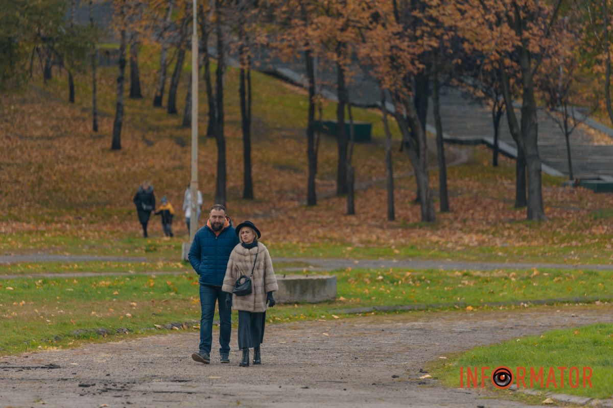 Качки, голуби та опале листя: як парк Глоби у Дніпрі зустрічає листопад 3