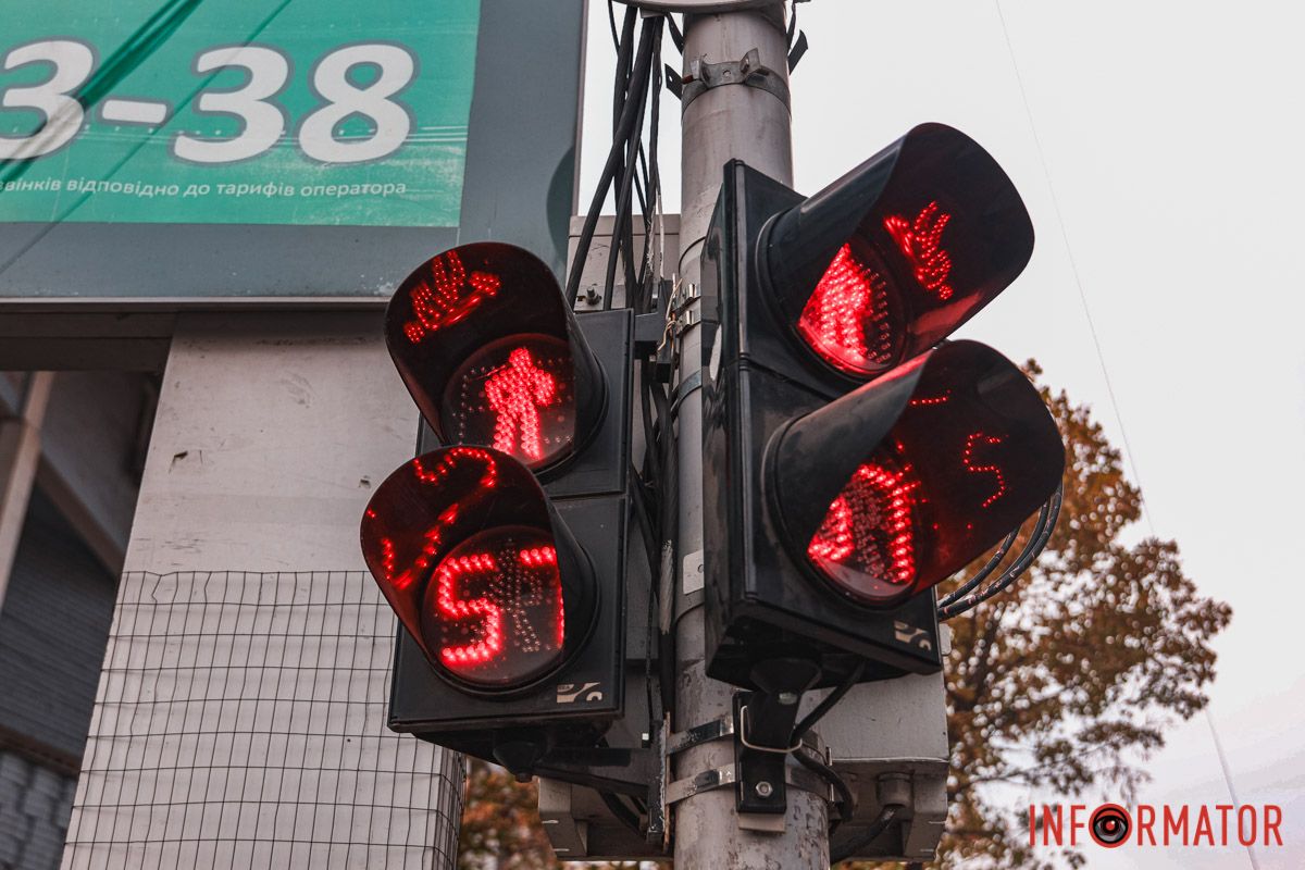 Як у Токіо: у Дніпрі біля "МОСТ-Сіті" з'явився перший в місті діагональний пішохідний перехід 5