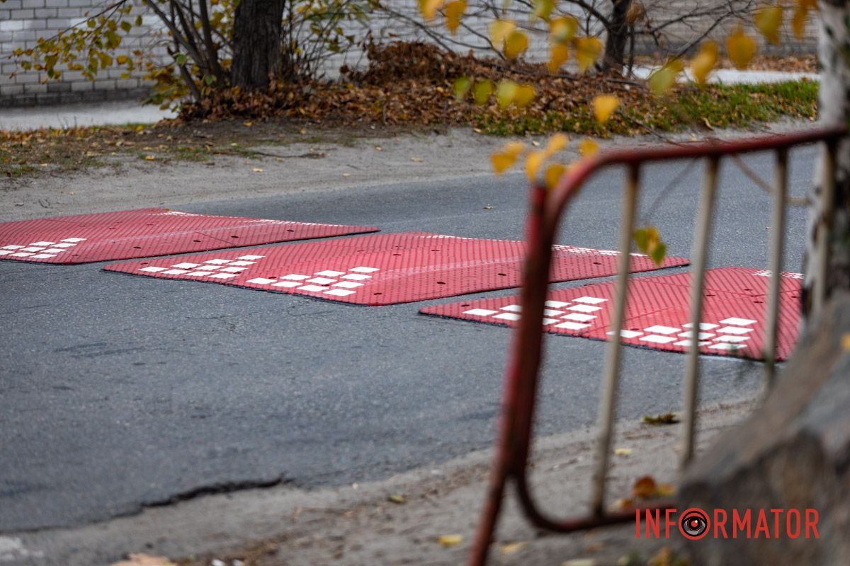 У Дніпрі на місці смертельної аварії на Симиренківській з'явилися обмежувачі швидкості: наскільки це ефективно 13