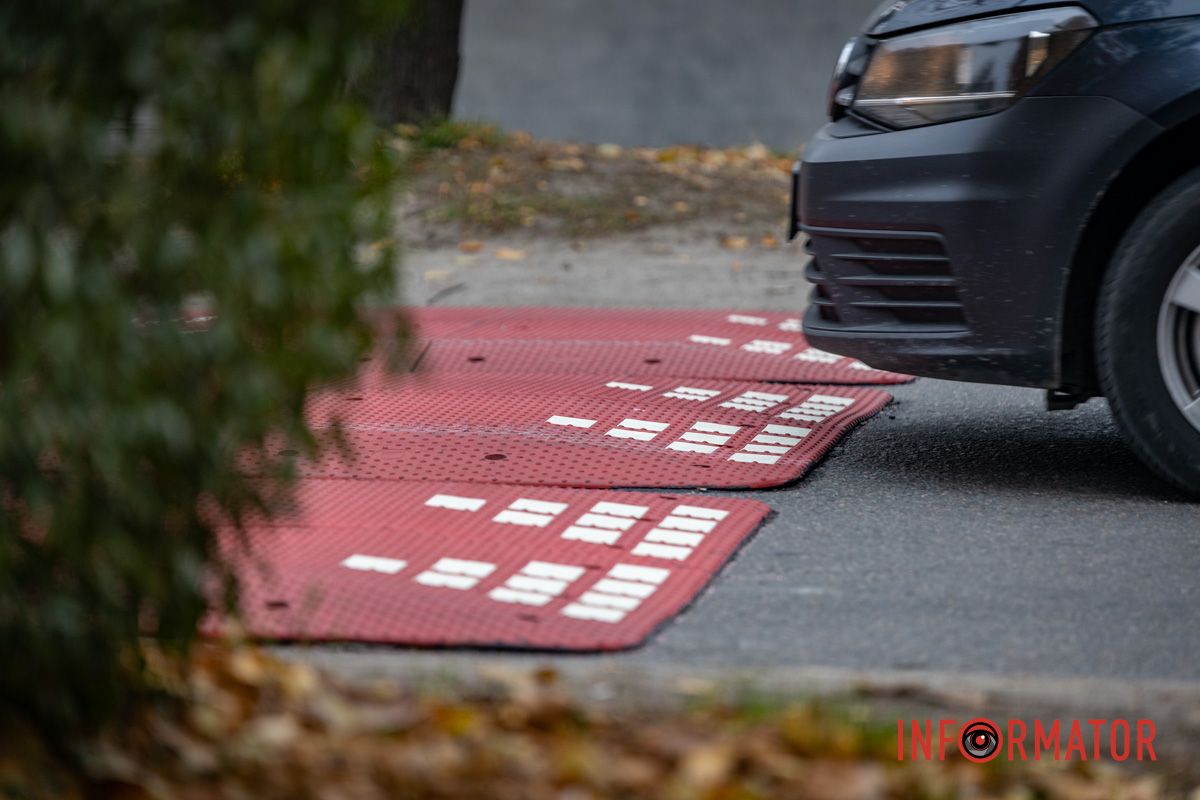 У Дніпрі на місці смертельної аварії на Симиренківській з'явилися обмежувачі швидкості: наскільки це ефективно 6