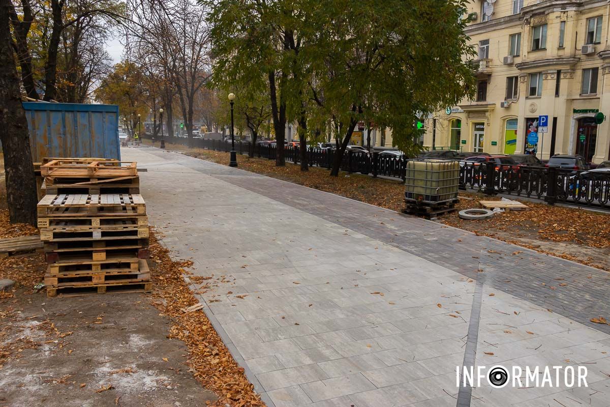 Как в Днепре по проспекту Яворницкого продвигается обновление бульварной зоны и пешеходных переходов 7