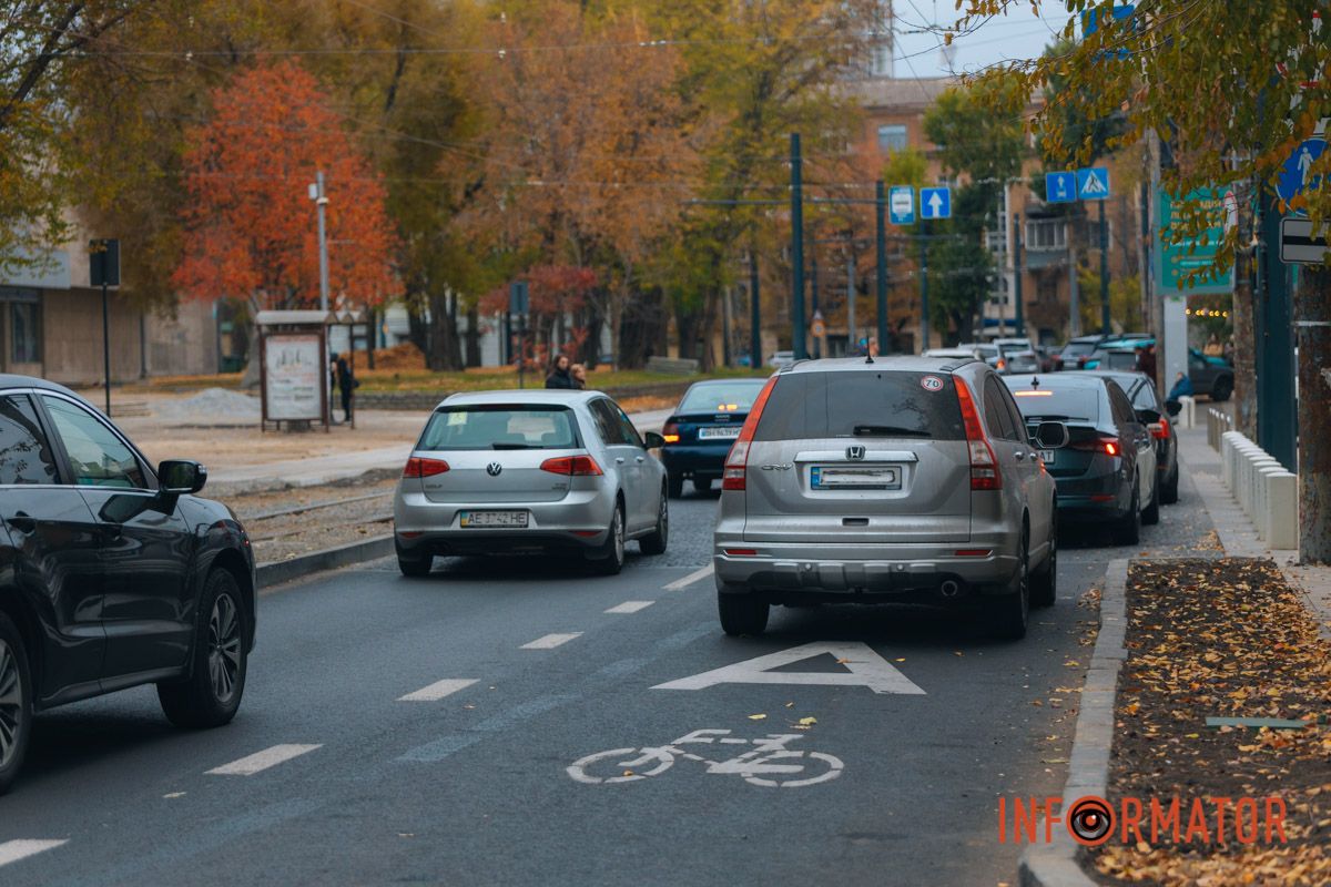 В Днепре завершают реконструкцию Соборной площади