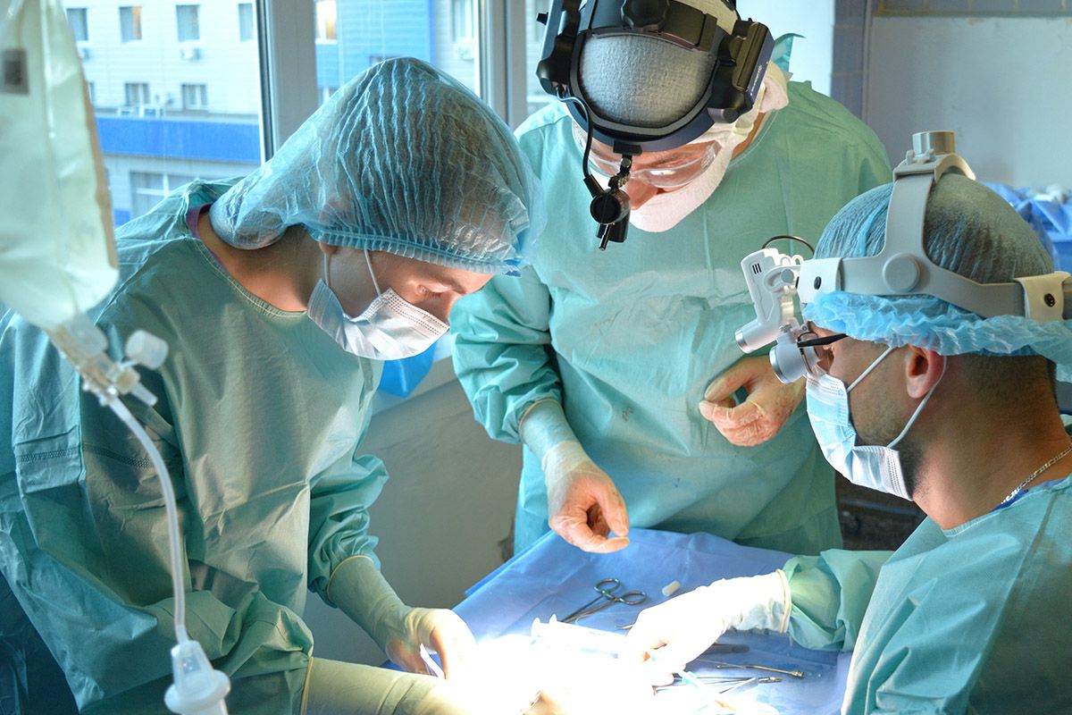 В Запорожье за ​​один день провели две трансплантации почек от матерей дочерям 2