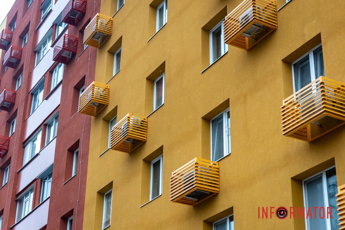 Оновлений фасад «Пентагону» на Слобожанському проспекті Нова епоха “Пентагону”: як виглядає гуртожиток на Слобожанському у Дніпрі після реконструкції 12