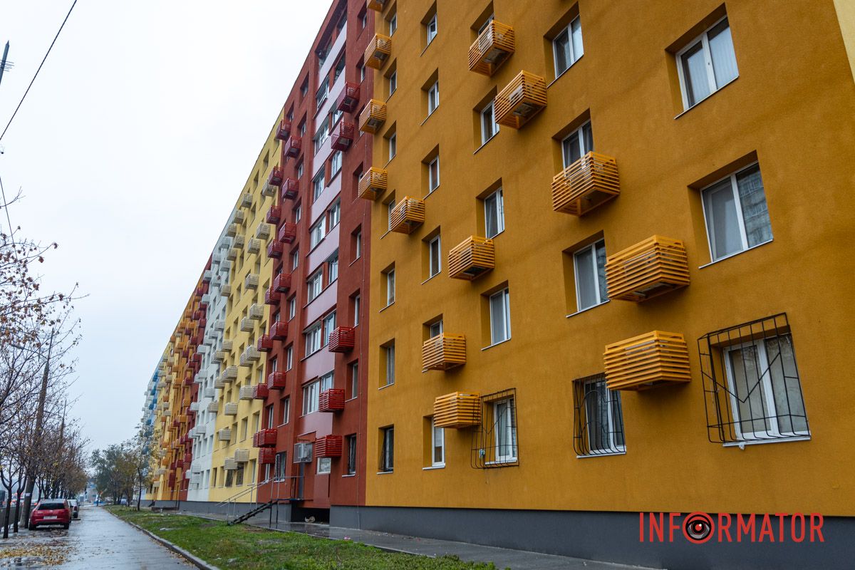Загалом будівля виглядає досить яскрав Нова епоха “Пентагону”: як виглядає гуртожиток на Слобожанському у Дніпрі після реконструкції 11