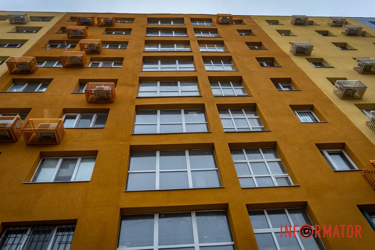 Фасад «Пентагону» після реконструкції Нова епоха “Пентагону”: як виглядає гуртожиток на Слобожанському у Дніпрі після реконструкції 27