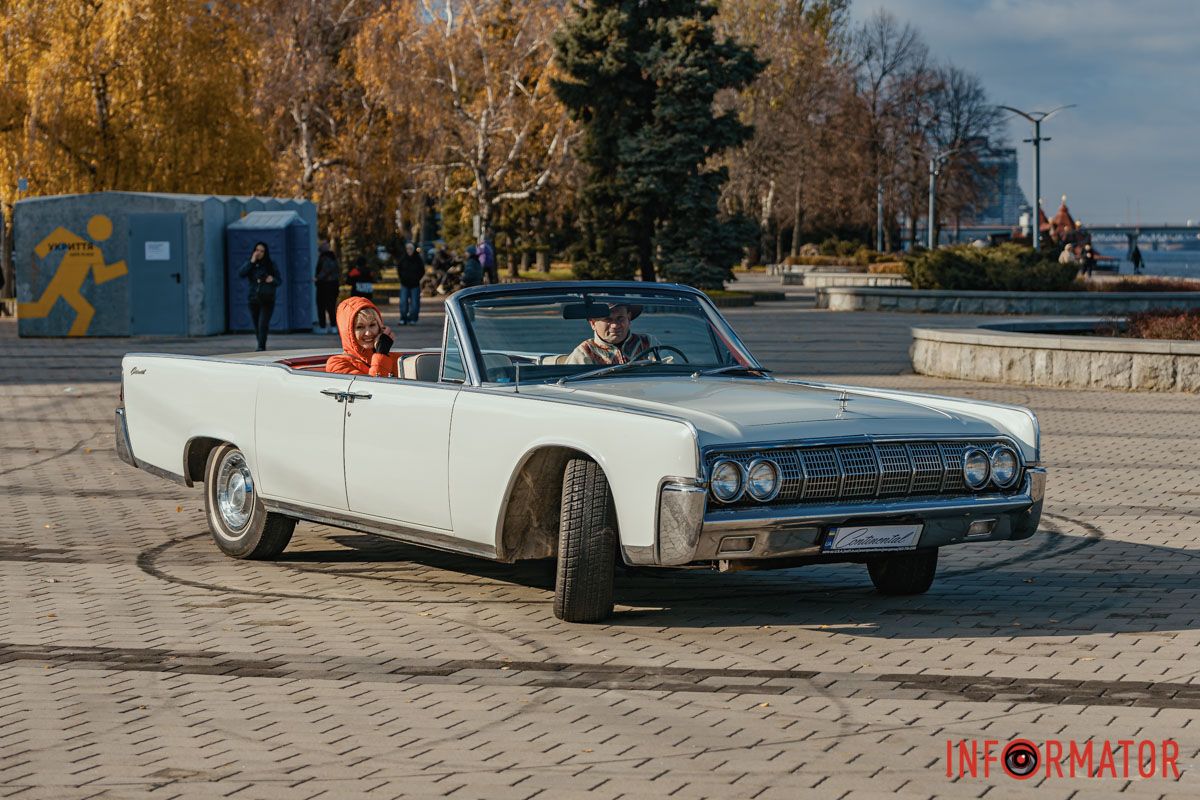 Привез машину капитан дальнего плавания Привез машину капитан дальнего плавания