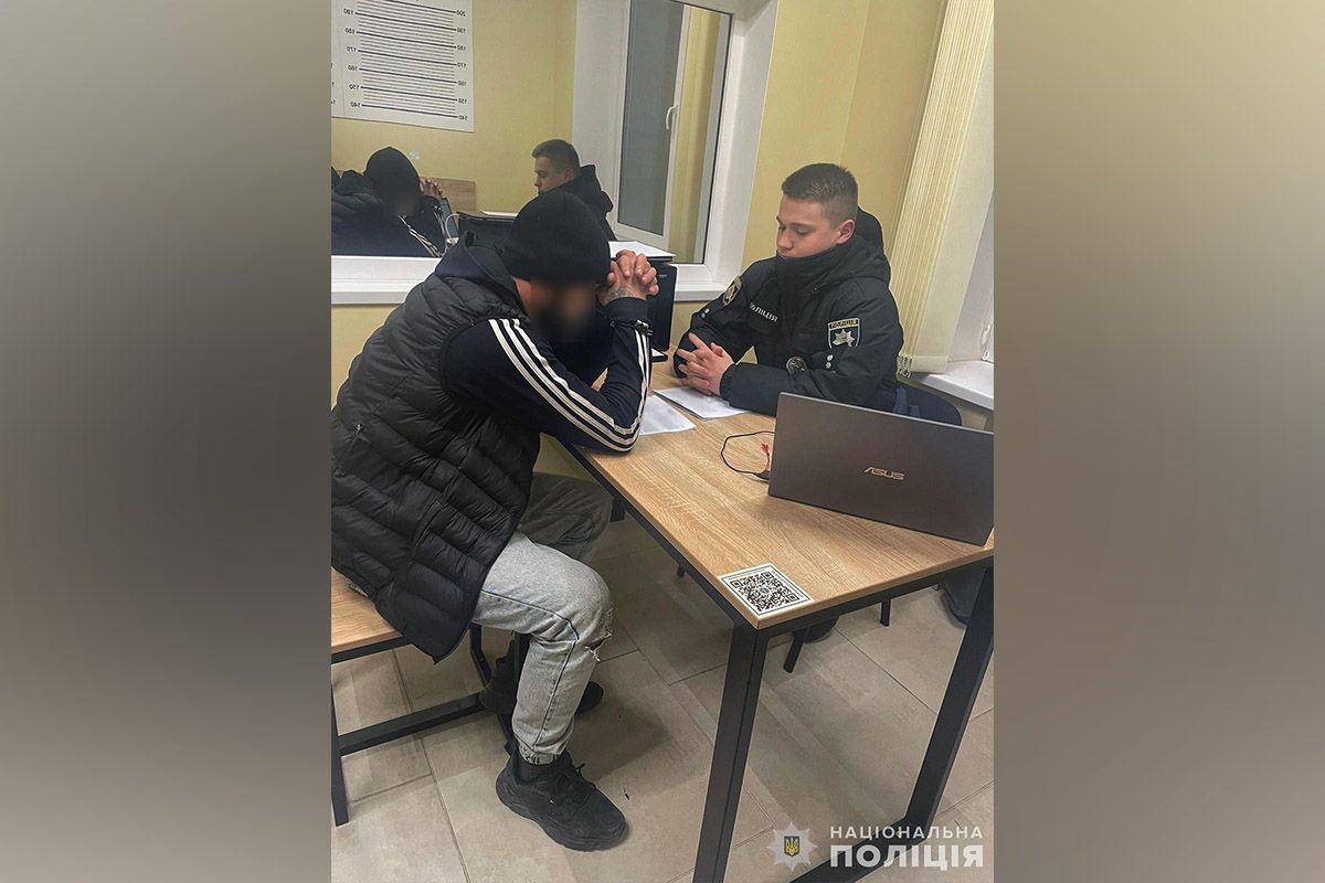 29-річного нападника затримали правоохоронці та повідомили про підозру 29-річного нападника затримали правоохоронці та повідомили про підозру