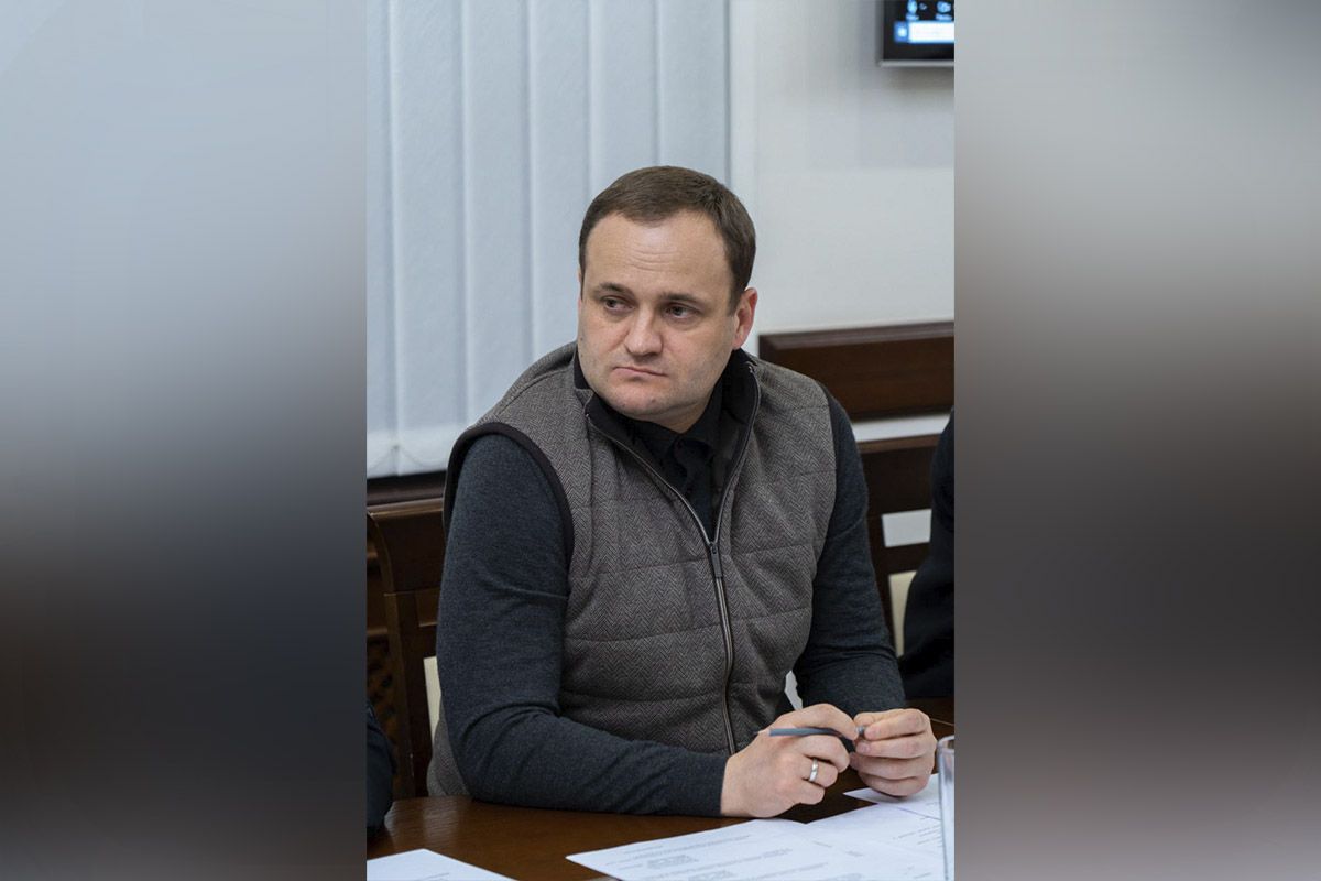 Заслухавши всі відповідальні структури, було прийняте рішення створити штаб по ліквідації наслідків аварій та подачі централізованої послуги мешканцям