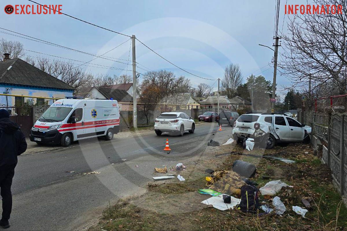 ут зіштовхнулись ВАЗ та Renault Duster