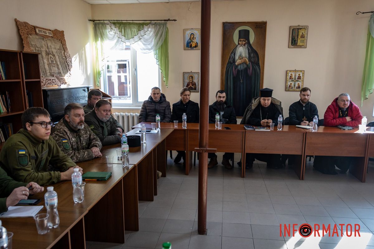 "Перемога приходить від Господа": у Дніпрі обговорили, як служити віруючим у ЗСУ 1