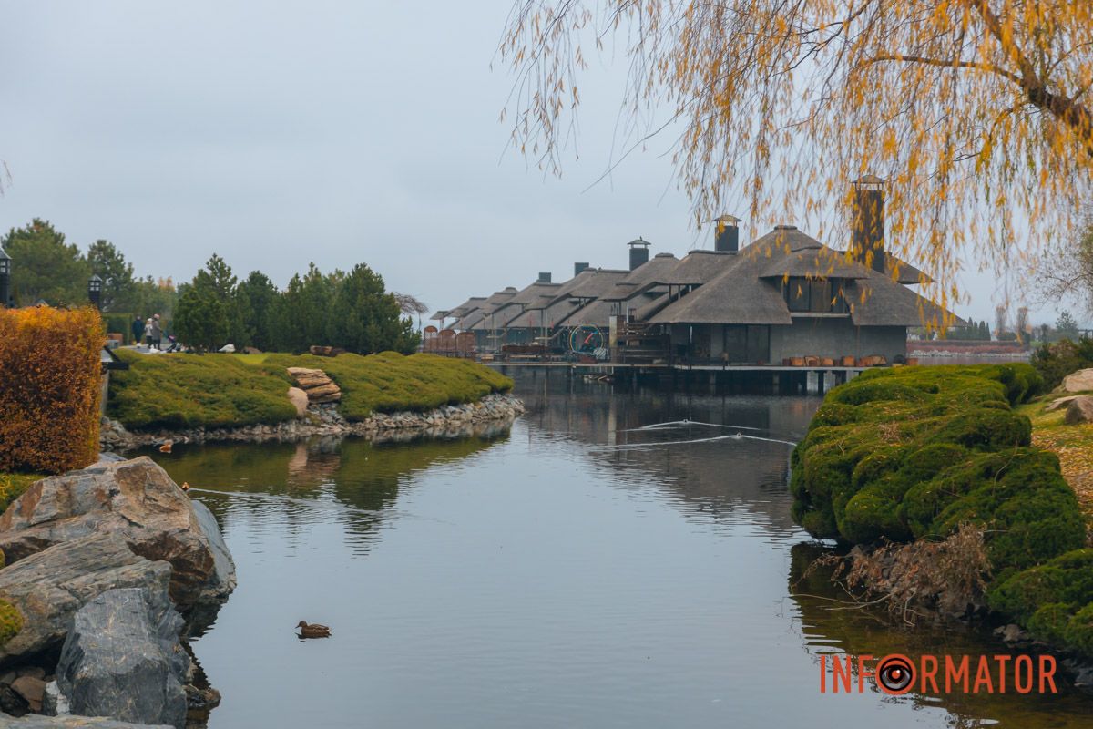 Словно окунул в покрывало: правый берег Днепра покрыл густой туман 15