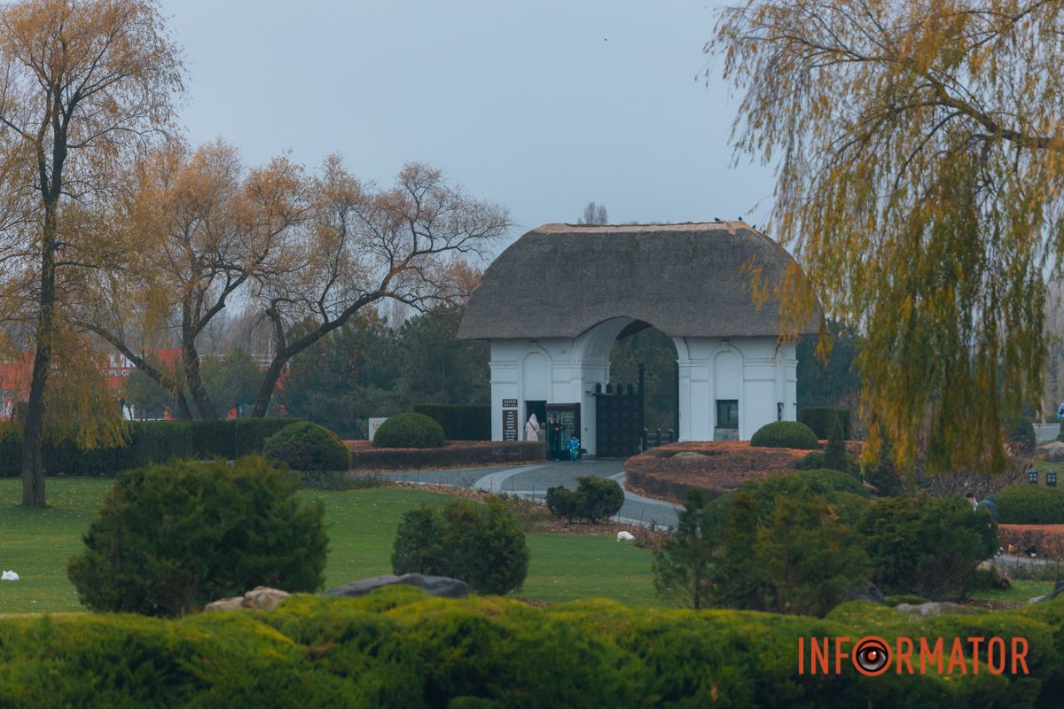 Словно окунул в покрывало: правый берег Днепра покрыл густой туман 21