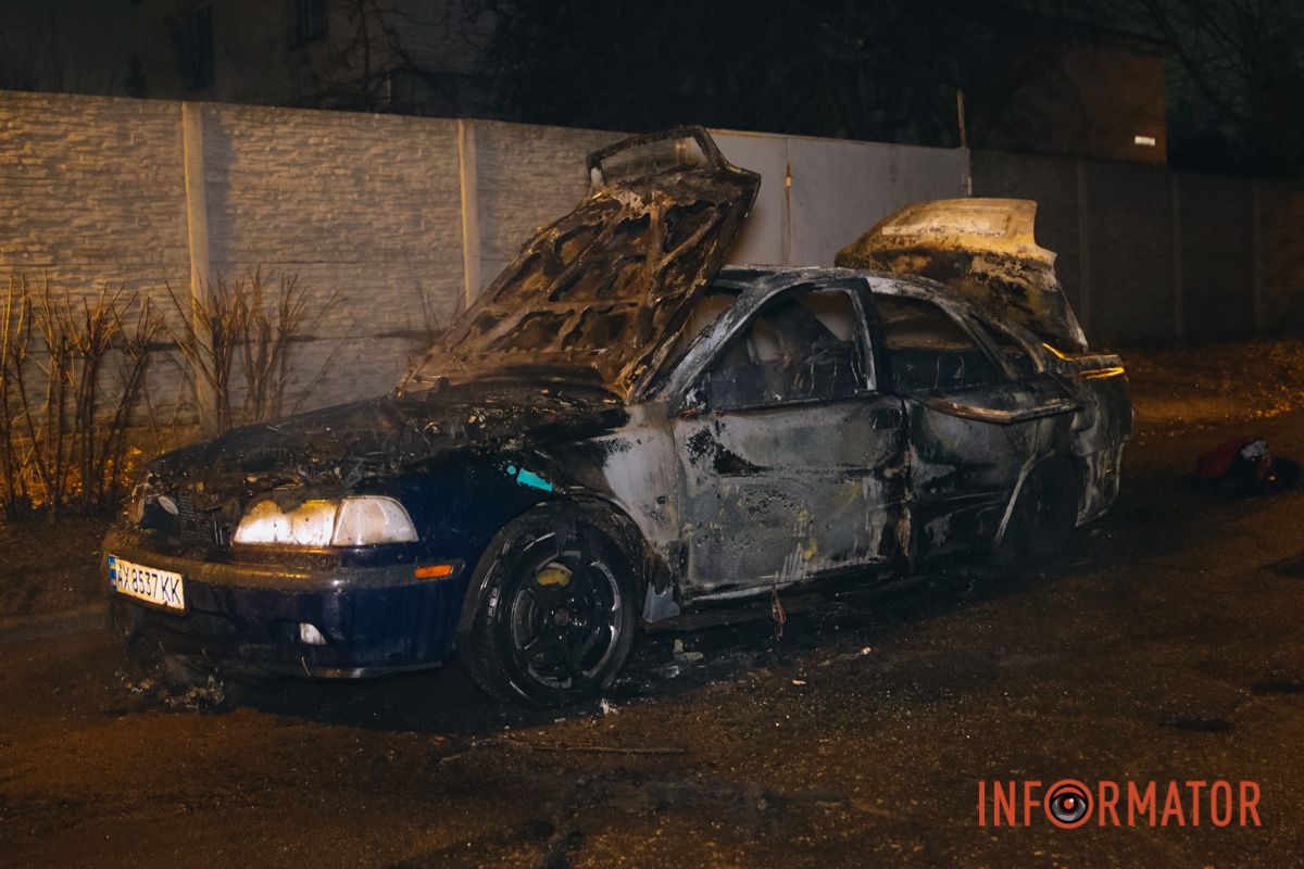 Горіло авто 2