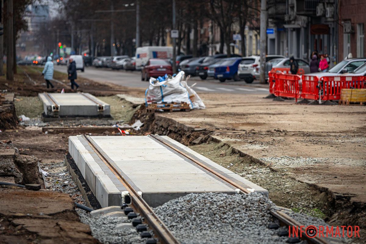 В Днепре стартовал третий этап ремонта трамвайного переезда по проспекту Леси Украинки: когда завершат работы 12