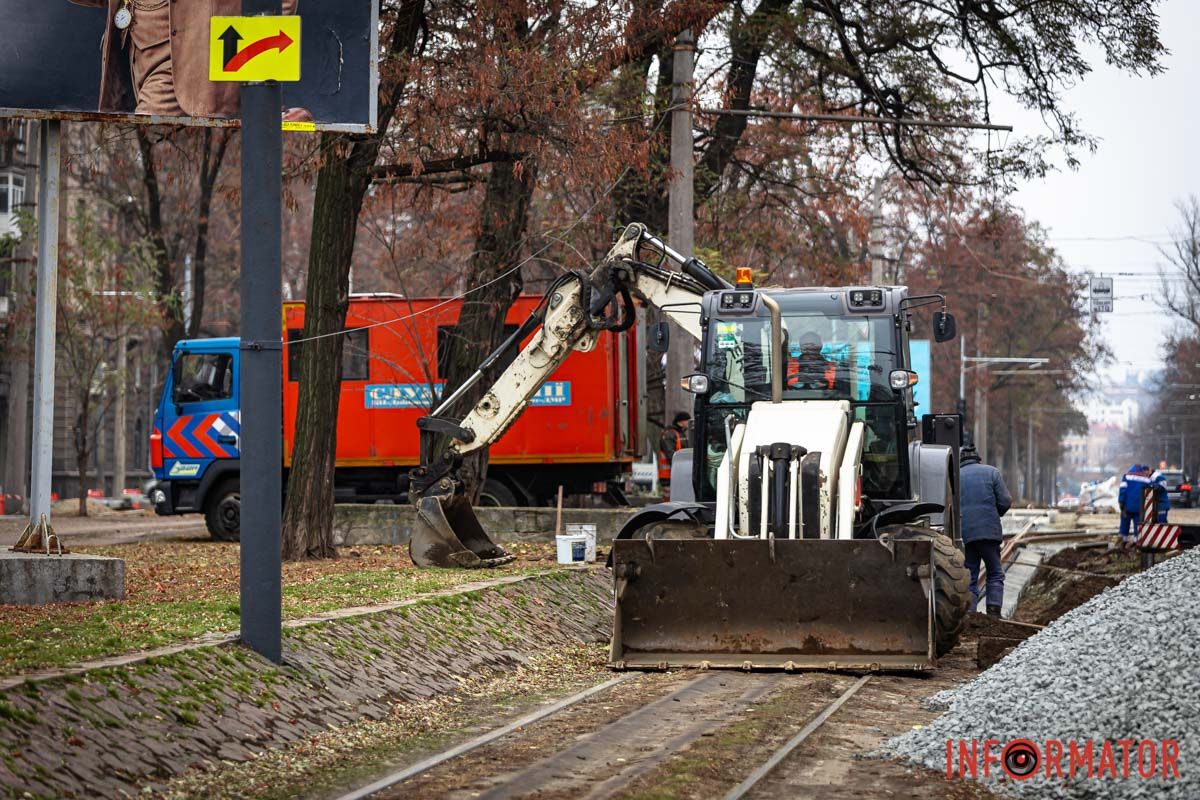 В Днепре стартовал третий этап ремонта трамвайного переезда по проспекту Леси Украинки: когда завершат работы 13