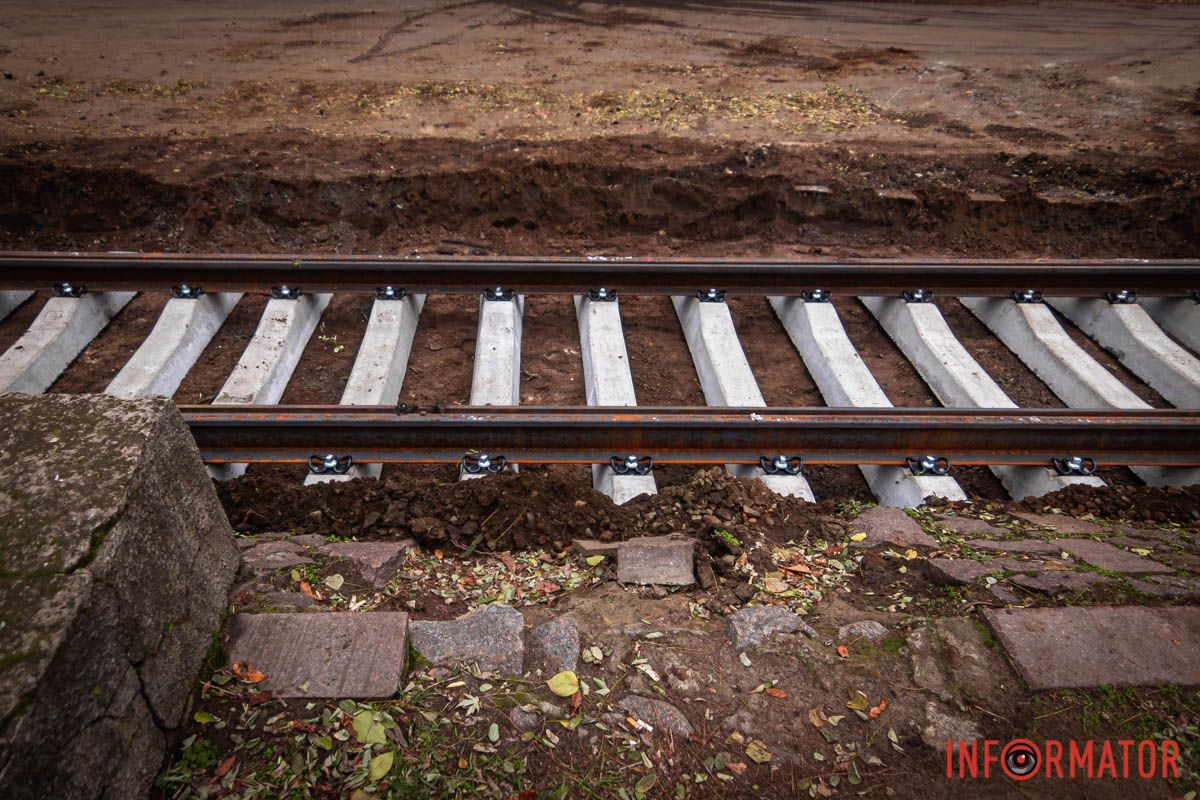 В Днепре стартовал третий этап ремонта трамвайного переезда по проспекту Леси Украинки: когда завершат работы 15