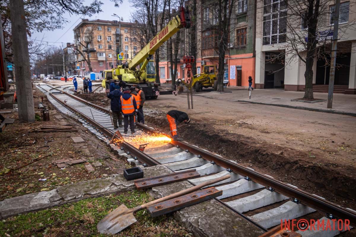 В Днепре стартовал третий этап ремонта трамвайного переезда по проспекту Леси Украинки: когда завершат работы 16