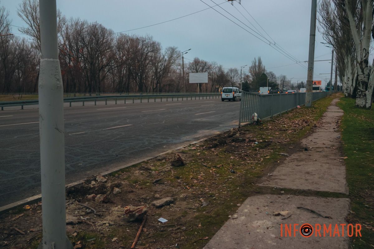 У неділю, 1 грудня, на Набережній Заводській, в районі зупинки "Дитячий комбінат", сталася смертельна ДТП