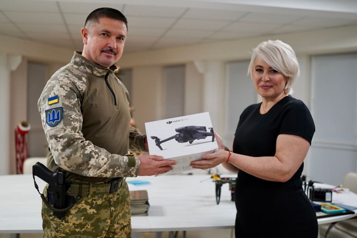 DJI Mavic 3 и дроны со сбросами в ВСУ DJI Mavic 3 и дроны со сбросами в ВСУ