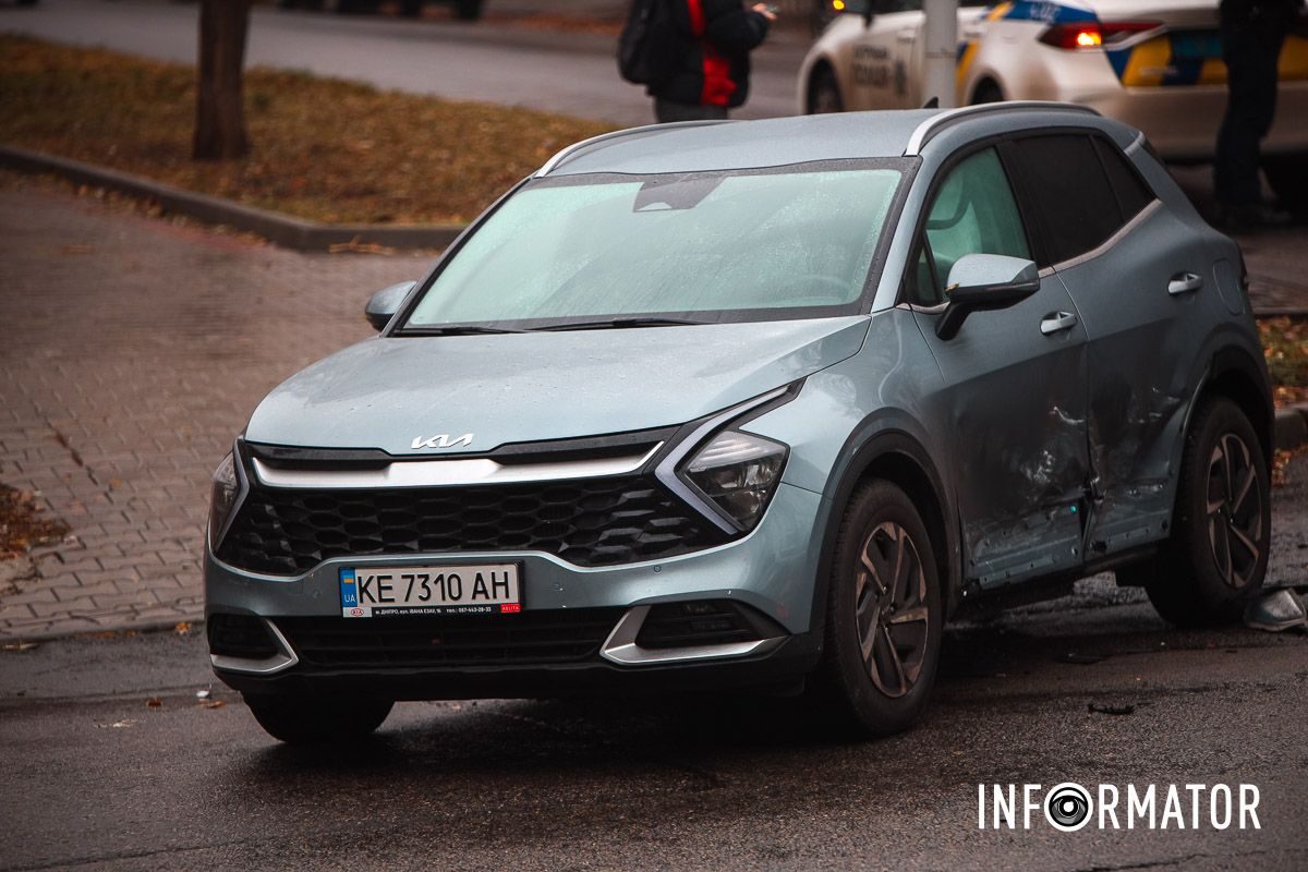 Сюда приехали правоохранители