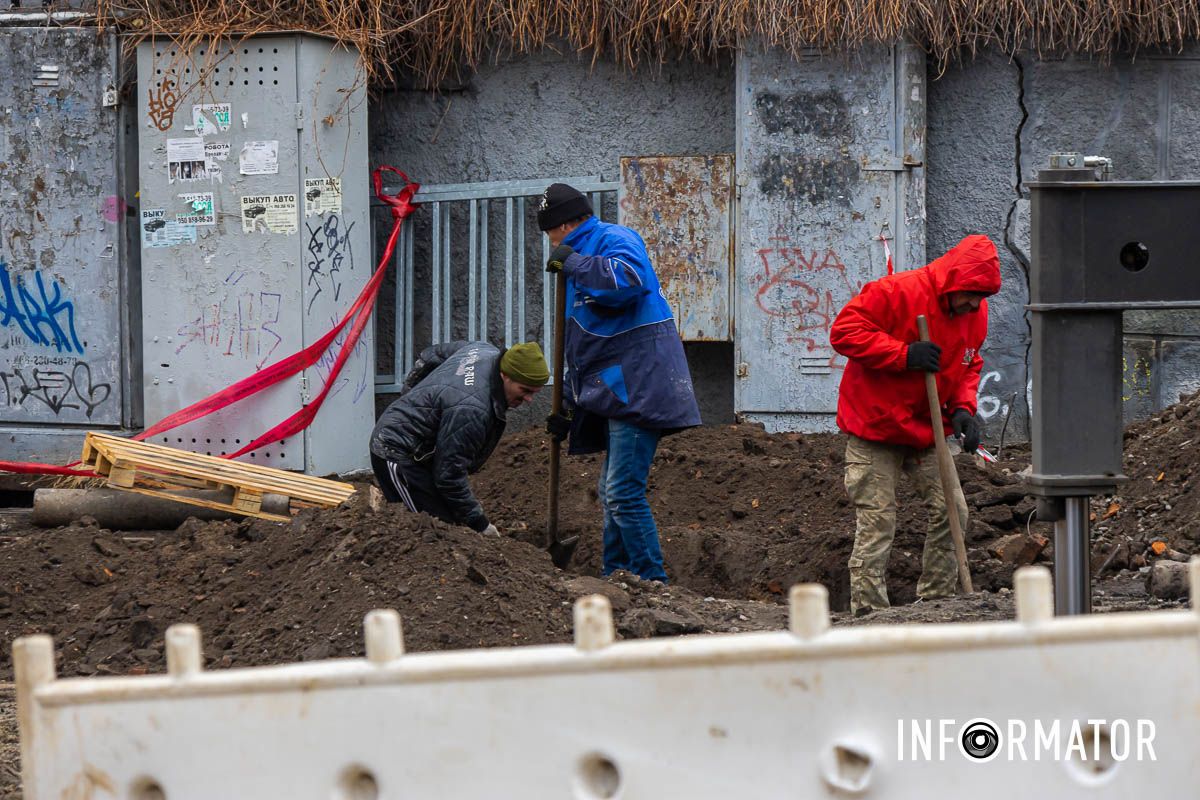 Причина - ремонт ливневой канализации В Днепре на улице Князя Владимира Великого завершили ремонт коллектора 2