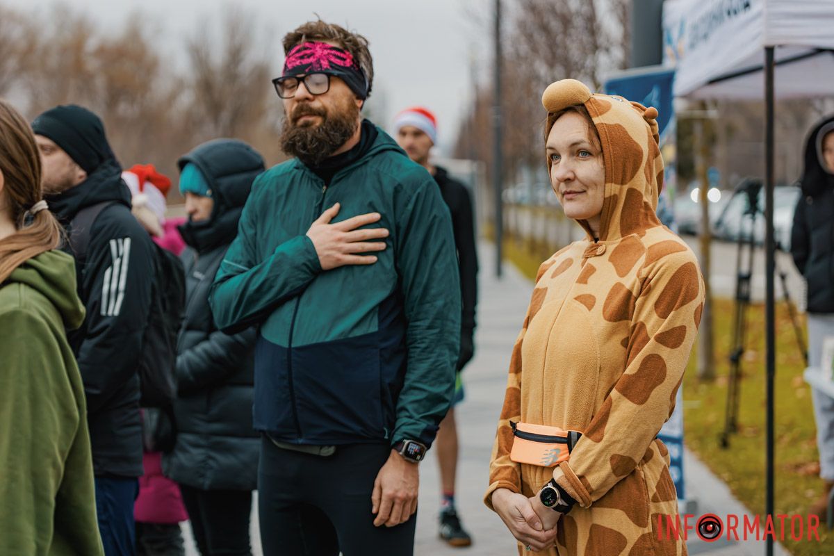 У Дніпрі 8 грудня пройшов традиційний благодійний забіг Миколайчиків 5