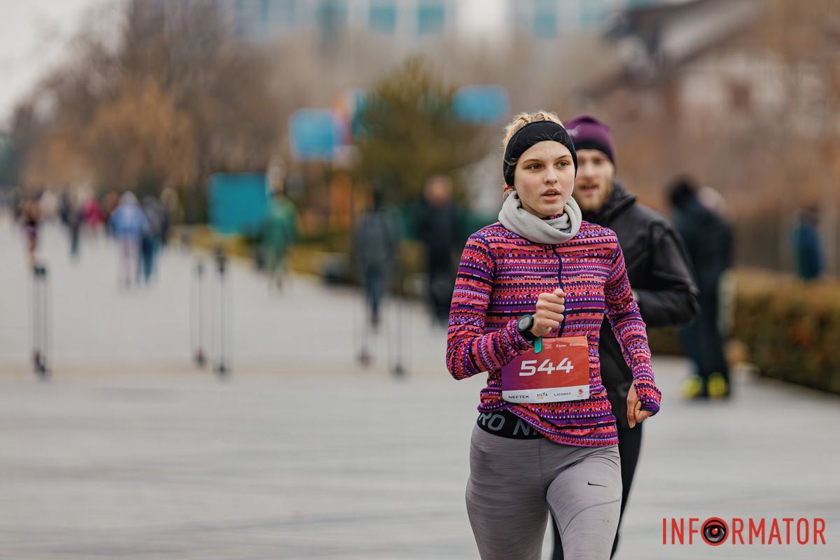 У Дніпрі 8 грудня пройшов традиційний благодійний забіг Миколайчиків 15