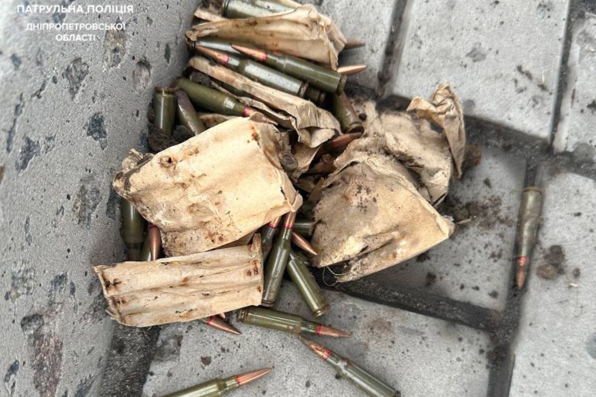 Патроны, которые обнаружили на АЗС в Днепре Патроны, которые обнаружили на АЗС в Днепре