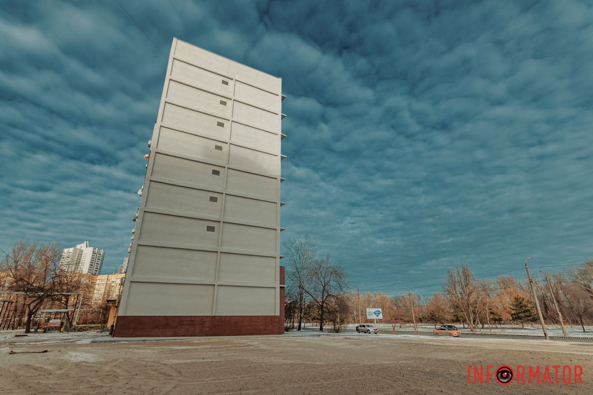 Сделали места для пожарной эвакуации Сделали места для пожарной эвакуации