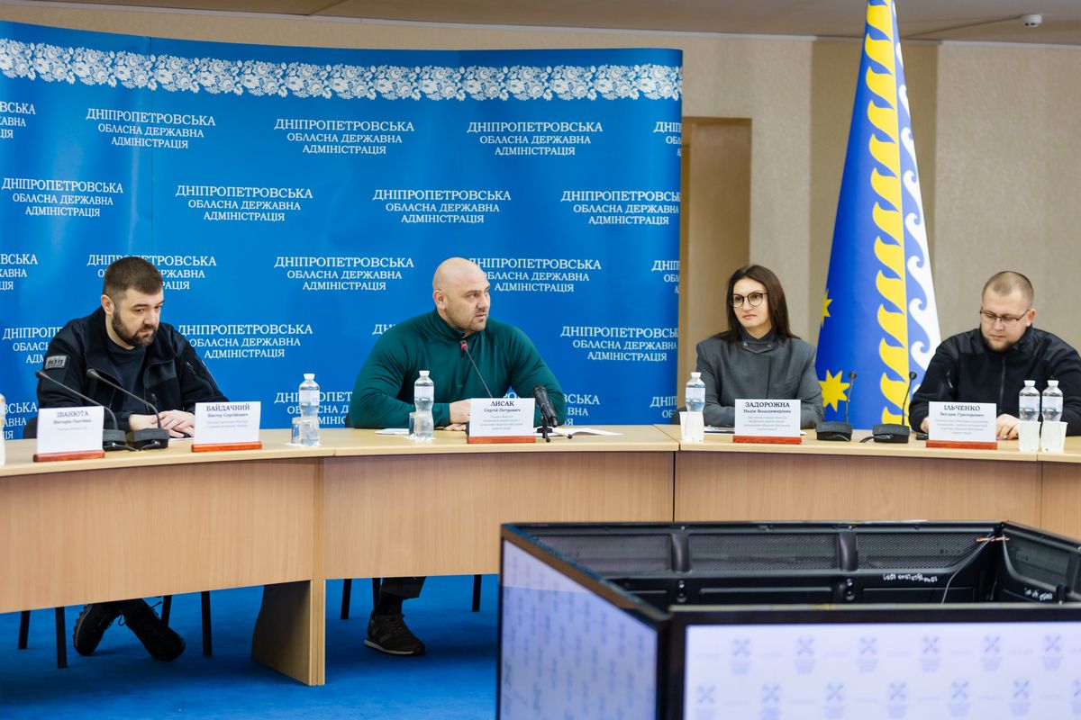 «Політика героїв» – складова Плану внутрішньої стійкості На Дніпропетровщині півсотні учасників бойових дій отримали грошові сертифікати на придбання житла 2