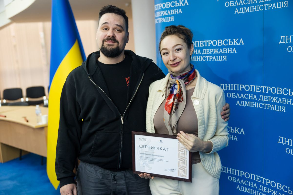 Регіон отримав майже 1,2 мільярда гривень На Дніпропетровщині півсотні учасників бойових дій отримали грошові сертифікати на придбання житла 10