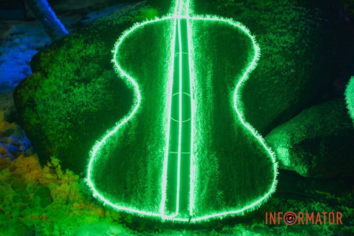 В Днепре в парке Шевченко царит рождественская атмосфера 8