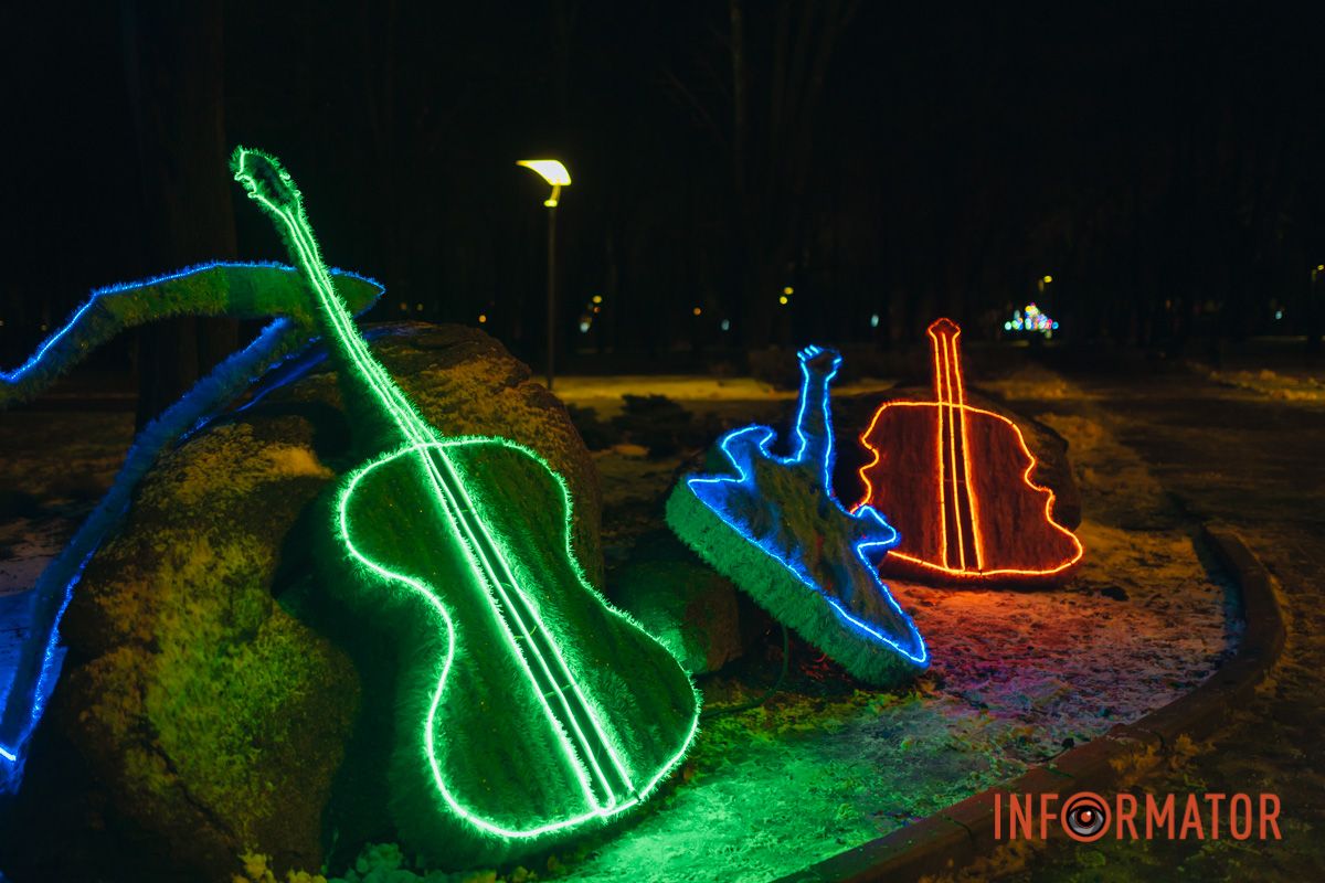 В Днепре в парке Шевченко царит рождественская атмосфера 10