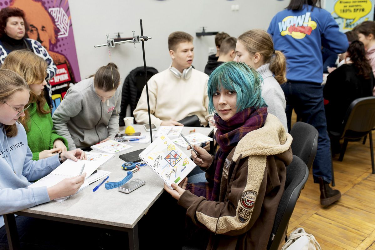 В Днепре стартовала WOW-физика - образовательный проект для старшеклассников от 