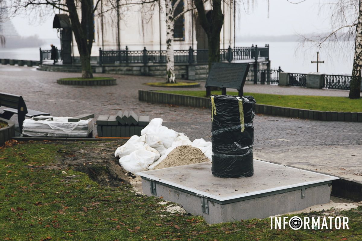 Недавно подземные баки появились и на бульваре Славы