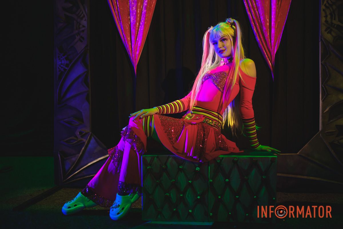 «TikTok-вечірка» та Скрудж: чим дивуватимуть глядачів в одному з театрів Дніпра 13