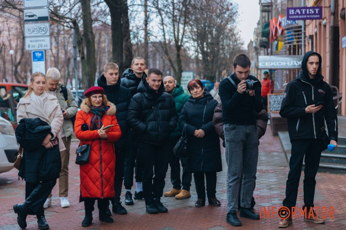 У Дніпрі відкрили 17 мініскульптуру: якому історичному об’єкту вона присвячена 17