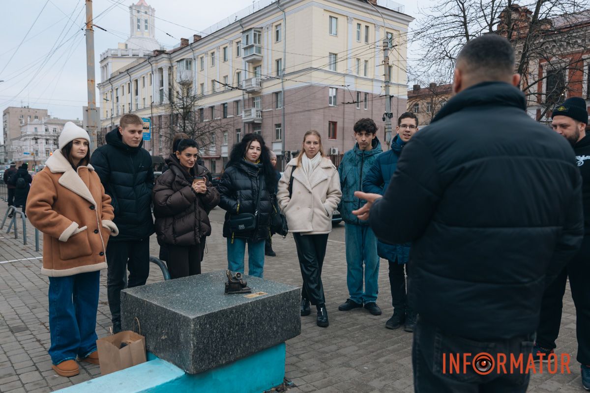 Це сьома за рахунком мініскульптура, яка з’явилася у Дніпрі