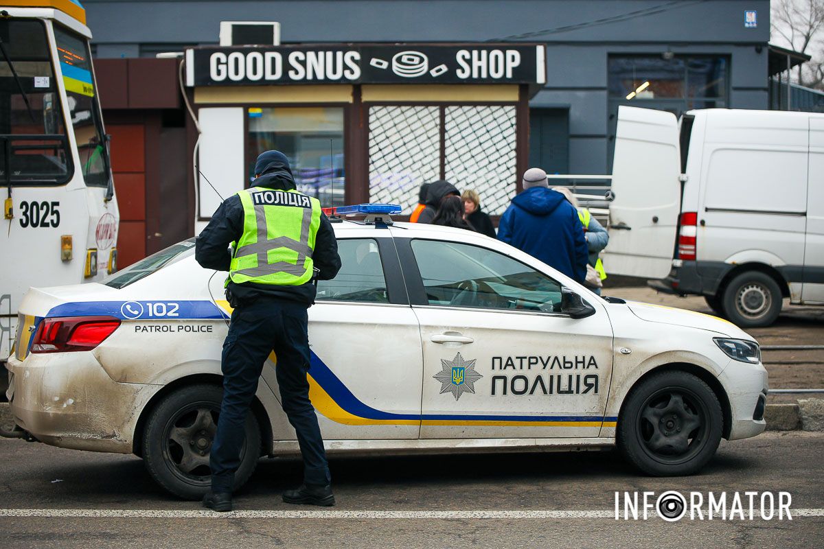 У Дніпрі біля «Нагорки» чоловік загинув під колесами тролейбуса 9