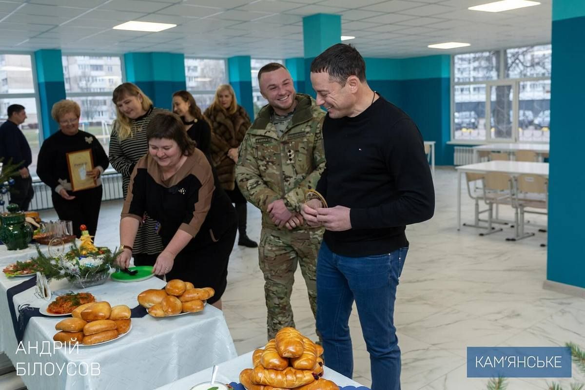 Учреждения выбрали, ведь именно у них учится наибольшее количество учеников в городе В Каменском открыли после капитального ремонта обновленные столовые в двух лицеях 5