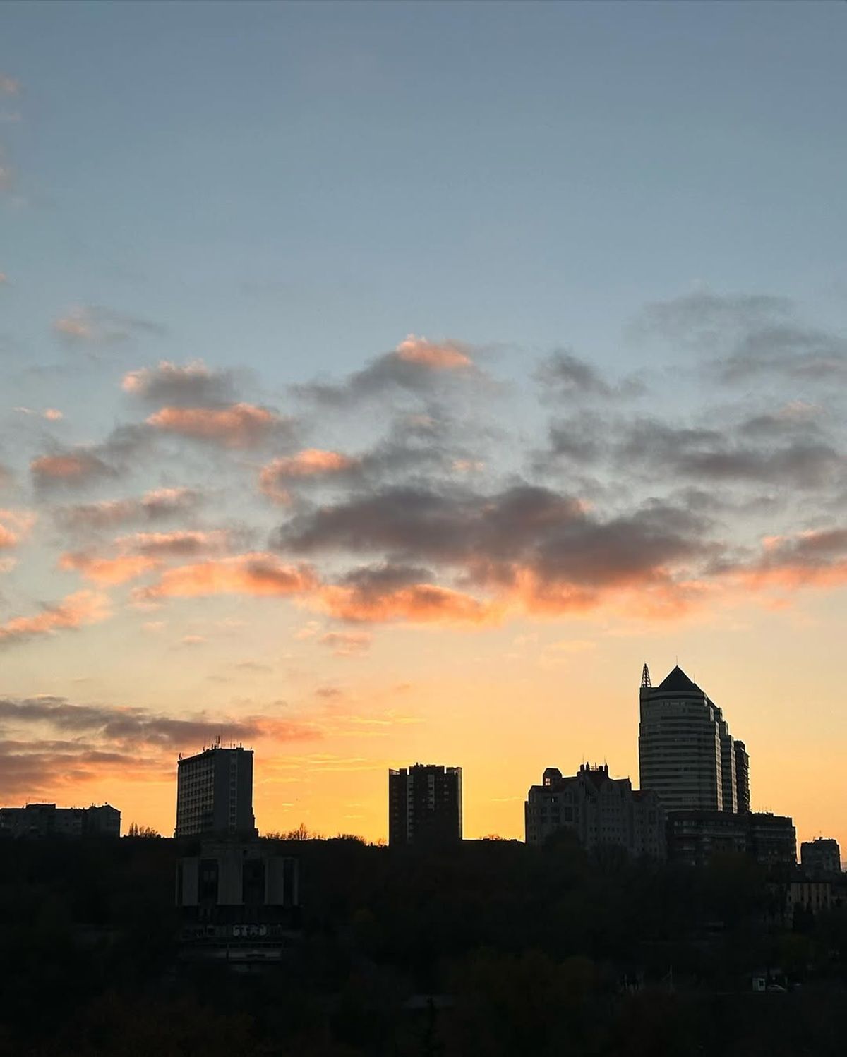 Остання субота у 2024 році: топ красивих світлин Дніпра з Instagram 3